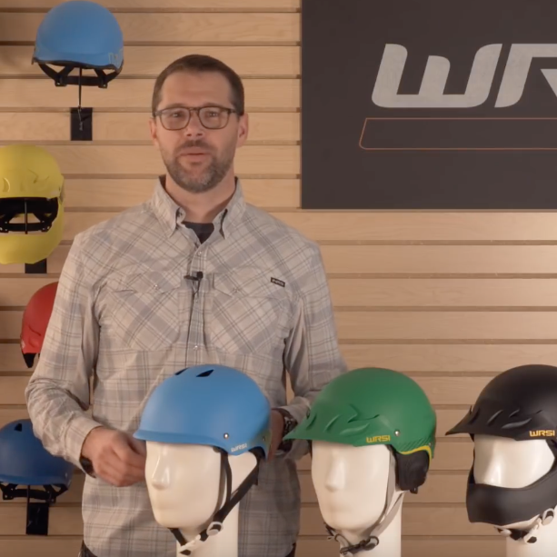 Wie passe ich meinen WRSI Helm perfekt an?